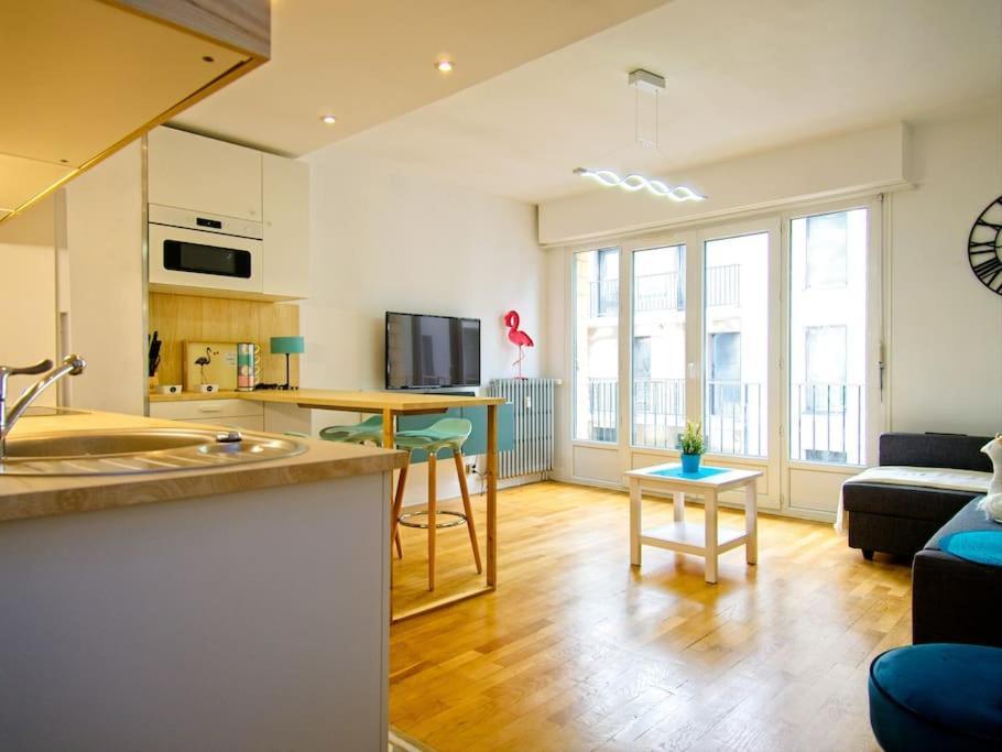 Loft 4/6 Pers Proximite Centre Ville, Gare Et Tram Caen Dış mekan fotoğraf